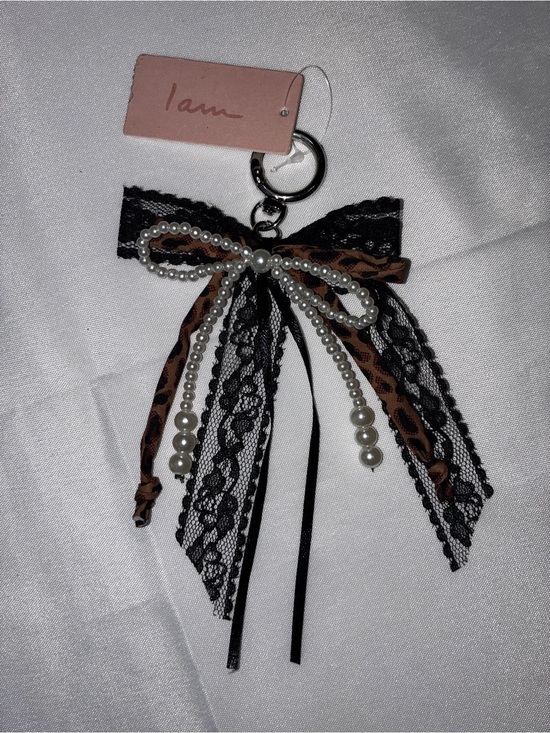 Charlotte Russe Accessories - Charlotte Russe Black Lace & Brown Leopard Pearl Bow Keychain Bag Charm
